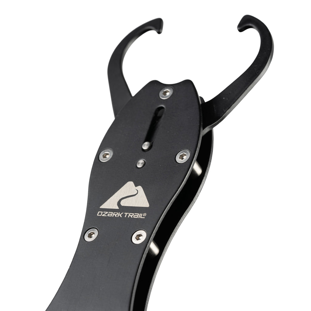 Steel Salt Lip Gripper, Fishing Pliers & Tools